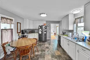 1305 Warren St, Chippewa Falls, WI 54729 - Photo 22