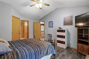 6200 Joanne Ln, Altoona, WI 54720 - Photo 14