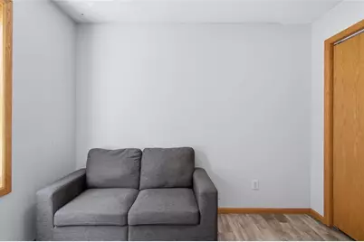 6200 Joanne Lane, Altoona, WI 54720 - Photo 10