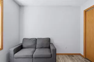 6200 Joanne Ln, Altoona, WI 54720 - Photo 10