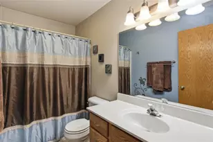 6200 Joanne Ln, Altoona, WI 54720 - Photo 18