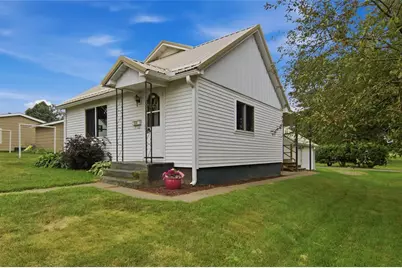 1514 6th Avenue, Bloomer, WI 54724 - Photo 2
