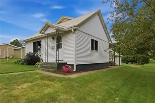 1514 6th Ave, Bloomer, WI 54724 - Photo 2