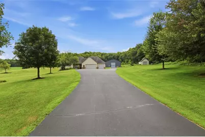 W860 Cedar Road, Eau Claire, WI 54701 - Photo 14