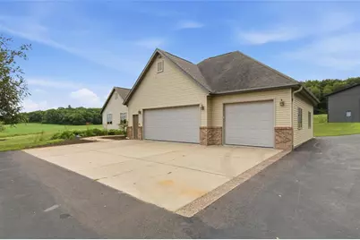 W860 Cedar Road, Eau Claire, WI 54701 - Photo 12