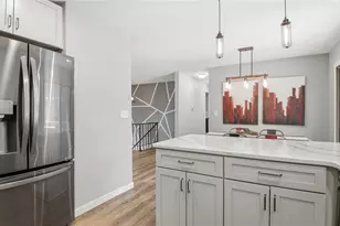 1238 Dogwood Dr, Eau Claire, WI 54701 - Photo 14