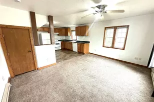 36 S 10th St, Barron, WI 54812 - Photo 10