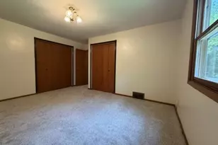 5880 Crocus Ln, Eau Claire, WI 54701 - Photo 6