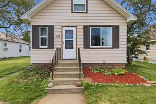 1815 Omaha St, Eau Claire, WI 54703 - Photo 6