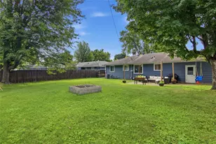 904 E Lexington Blvd, Eau Claire, WI 54701 - Photo 40
