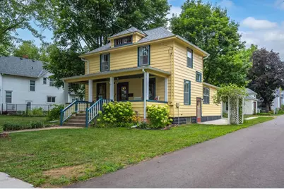 235 W 3rd Street, New Richmond, WI 54017 - Photo 6