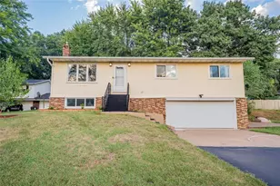 1127 5th St, Altoona, WI 54720 - Photo 2