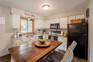 1127 5th St, Altoona, WI 54720 - Photo 10
