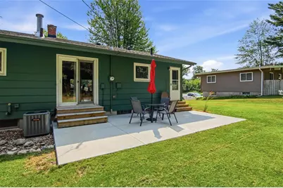 911 16th Street, Menomonie, WI 54751 - Photo 32