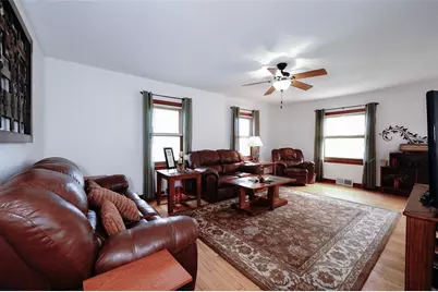 502 W Hudson Street, Mondovi, WI 54755 - Photo 6