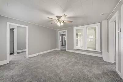 639 Niagara Street #1-2, Eau Claire, WI 54703 - Photo 6