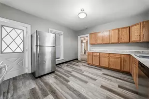 639 Niagara St, Eau Claire, WI 54703 - Photo 4