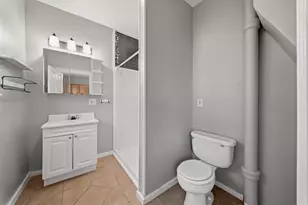 639 Niagara St, Eau Claire, WI 54703 - Photo 8