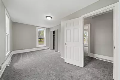 639 Niagara Street #1-2, Eau Claire, WI 54703 - Photo 14