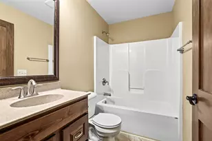 1300 Whistling Straits Ct, Altoona, WI 54720 - Photo 30