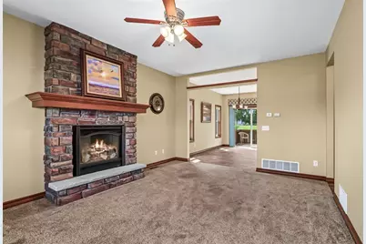 1300 Whistling Straits Court, Altoona, WI 54720 - Photo 10