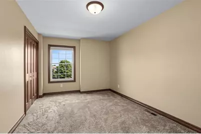 1300 Whistling Straits Court, Altoona, WI 54720 - Photo 26