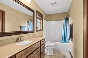1300 Whistling Straits Ct, Altoona, WI 54720 - Photo 22