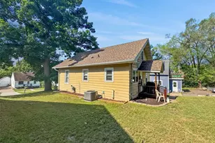 1542 Bellevue Ave, Eau Claire, WI 54703 - Photo 4