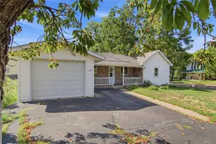 125 W Mills St, Cadott, WI 54727 - Photo 2
