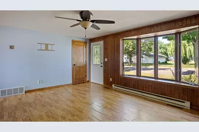 804 Thompson Street, Bloomer, WI 54724 - Photo 4