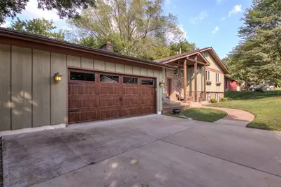 608 Manor Court, Altoona, WI 54720 - Photo 32