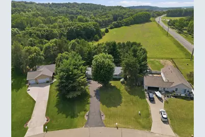6903 Julius Drive, Eau Claire, WI 54701 - Photo 24