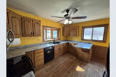 819 Platt Street, Eau Claire, WI 54703 - Photo 4