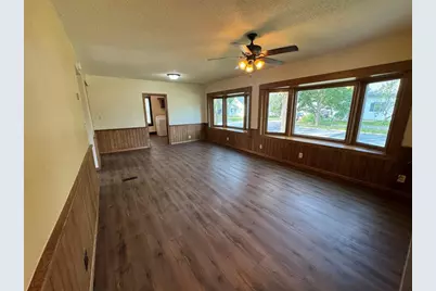 819 Platt Street, Eau Claire, WI 54703 - Photo 6