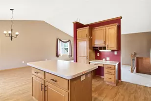2115 Bordeaux Ct, Eau Claire, WI 54703 - Photo 12