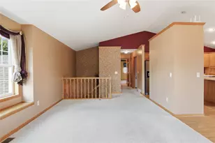 2115 Bordeaux Ct, Eau Claire, WI 54703 - Photo 8