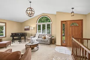 3506 Teal Ct, Eau Claire, WI 54701 - Photo 6