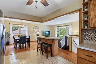 2111 Carter St, Eau Claire, WI 54703 - Photo 8