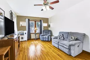 614 Park Ave, Stanley, WI 54768 - Photo 8