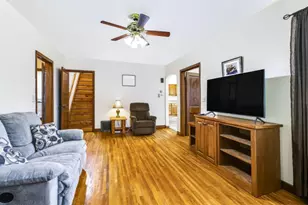 614 Park Ave, Stanley, WI 54768 - Photo 10