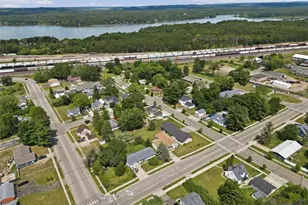 1012 Bartlett Ave, Altoona, WI 54720 - Photo 14