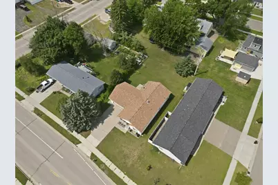 1012 Bartlett Avenue, Altoona, WI 54720 - Photo 10