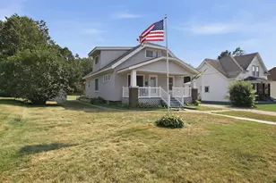 614 17th Ave, Bloomer, WI 54724 - Photo 2