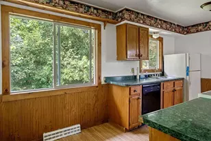 920 Cedar St, Eau Claire, WI 54703 - Photo 14