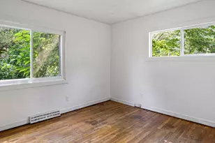 920 Cedar St, Eau Claire, WI 54703 - Photo 6