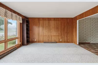 217 Poplar Street, Cadott, WI 54727 - Photo 4