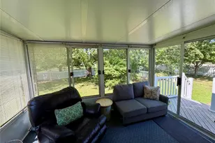 1432 Perry St, Chippewa Falls, WI 54729 - Photo 14
