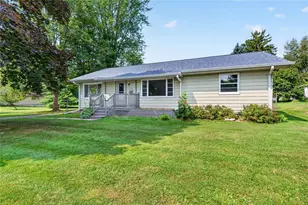 425 S 4th St, Barron, WI 54812 - Photo 2