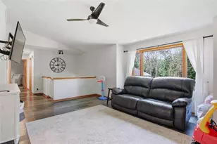 511 S Beach Dr, Altoona, WI 54720 - Photo 6