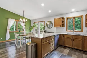 511 S Beach Dr, Altoona, WI 54720 - Photo 10